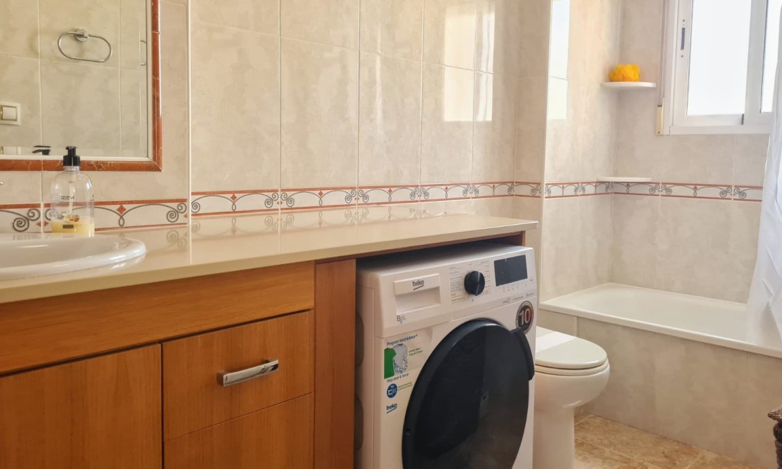 Revente - Villa -
Orihuela Costa - Costa Blanca