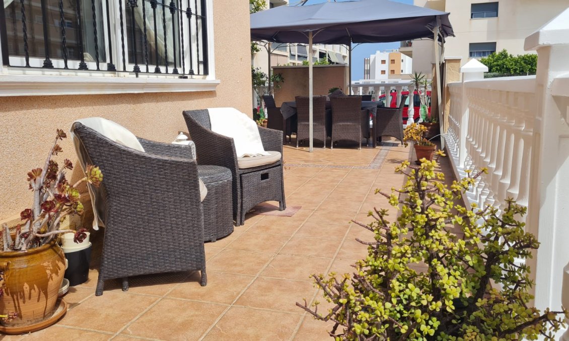 Revente - Villa -
Orihuela Costa - Costa Blanca