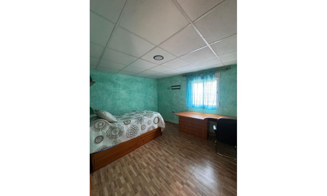 Resale - Townhouse -
Orihuela - Orihuela Ciudad
