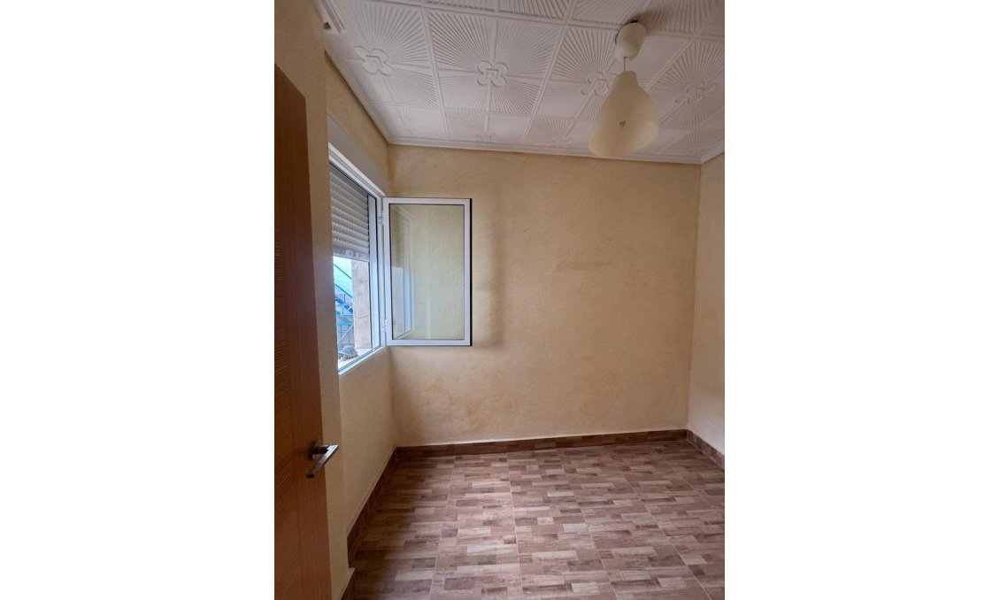 Resale - Townhouse -
Orihuela - Orihuela Ciudad