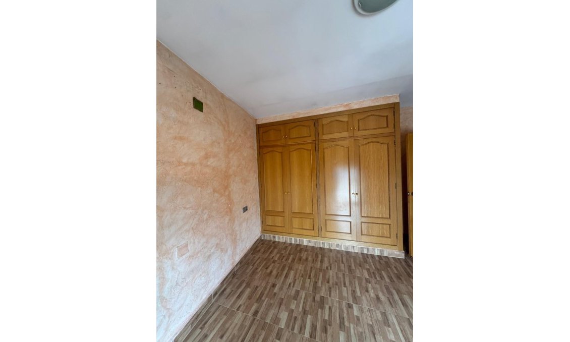 Resale - Townhouse -
Orihuela - Orihuela Ciudad