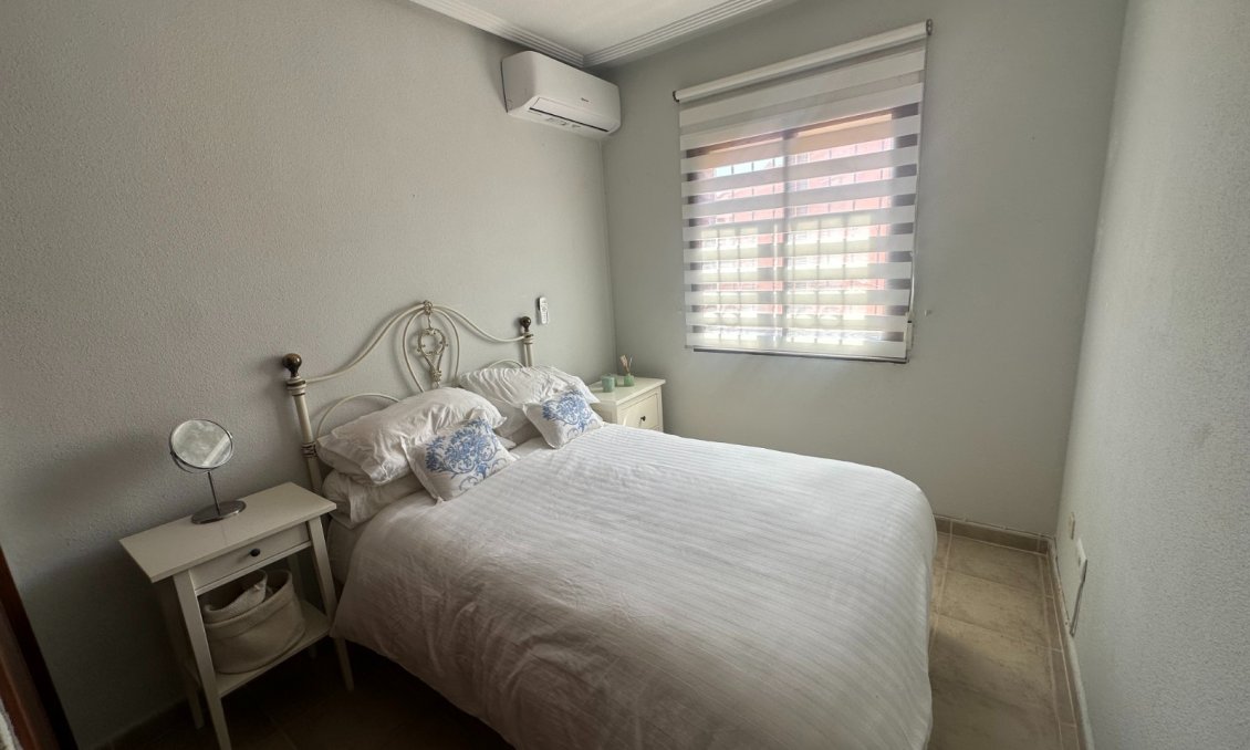 Segunda mano - Apartamento -
Torrevieja - Costa Blanca