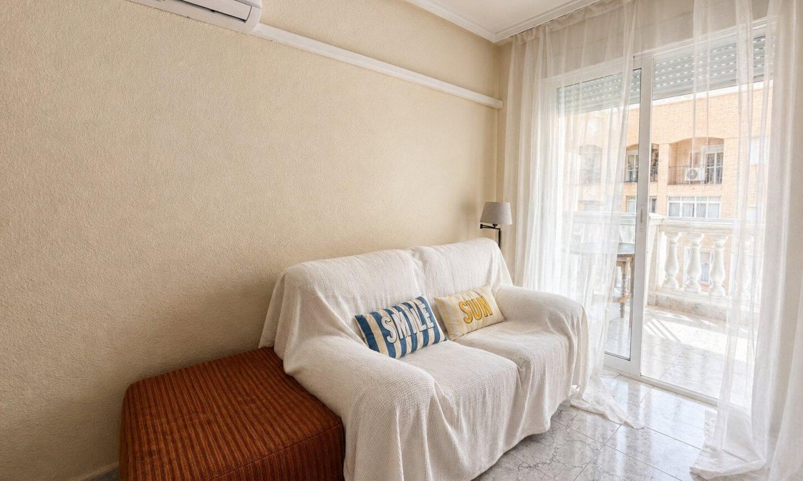 Revente - Appartement -
Torrevieja - Habaneras