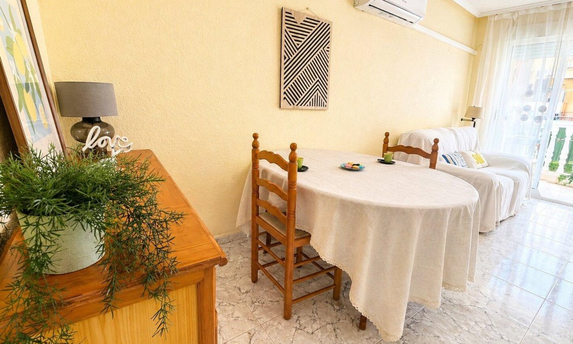 Revente - Appartement -
Torrevieja - Habaneras