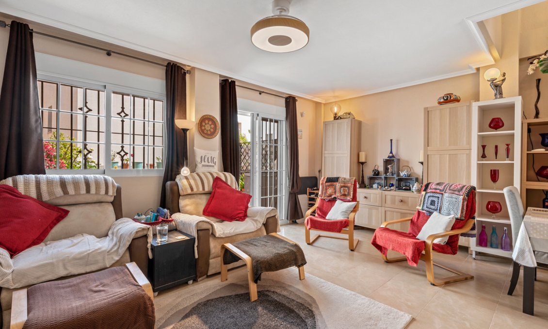 Segunda mano - Adosado -
San Miguel de Salinas - Inland