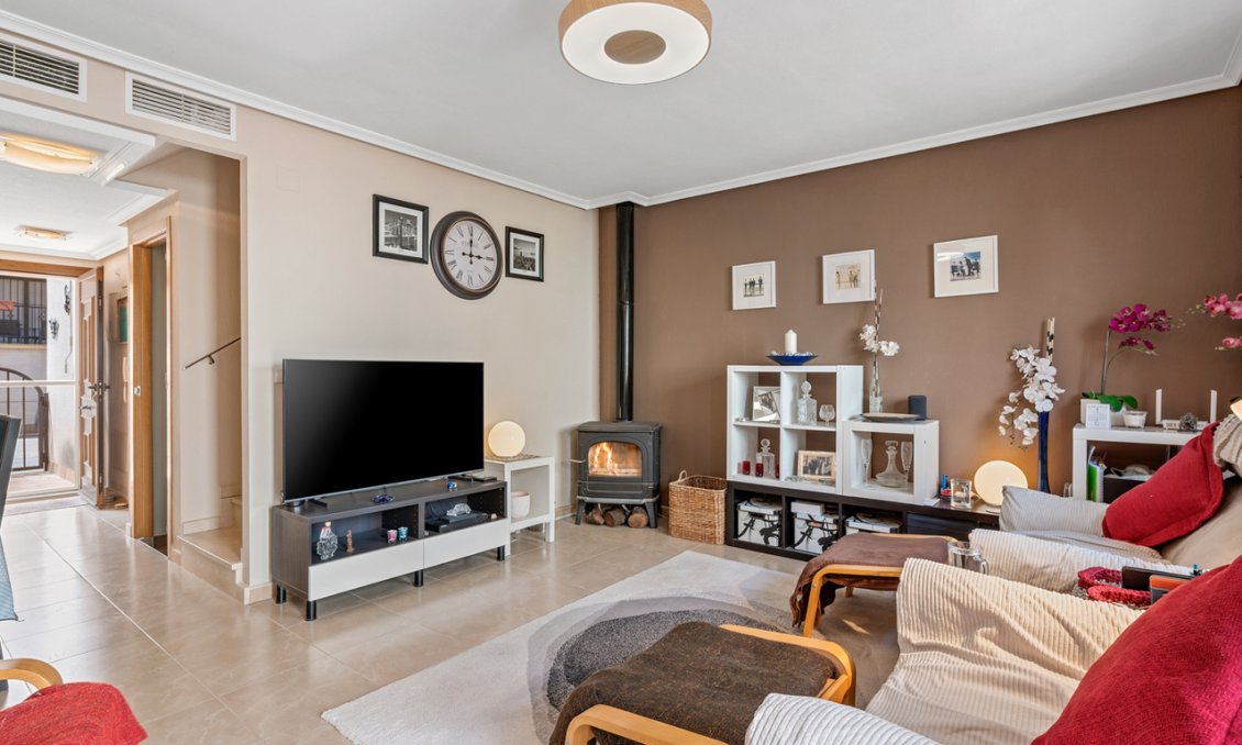 Segunda mano - Adosado -
San Miguel de Salinas - Inland