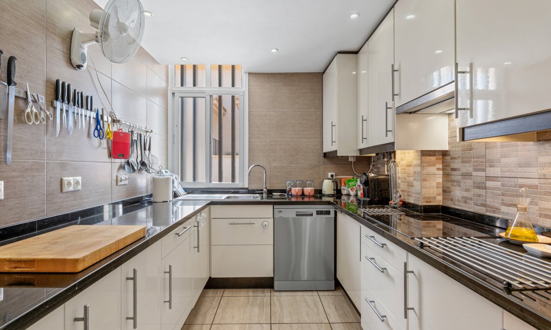 Segunda mano - Adosado -
San Miguel de Salinas - Inland