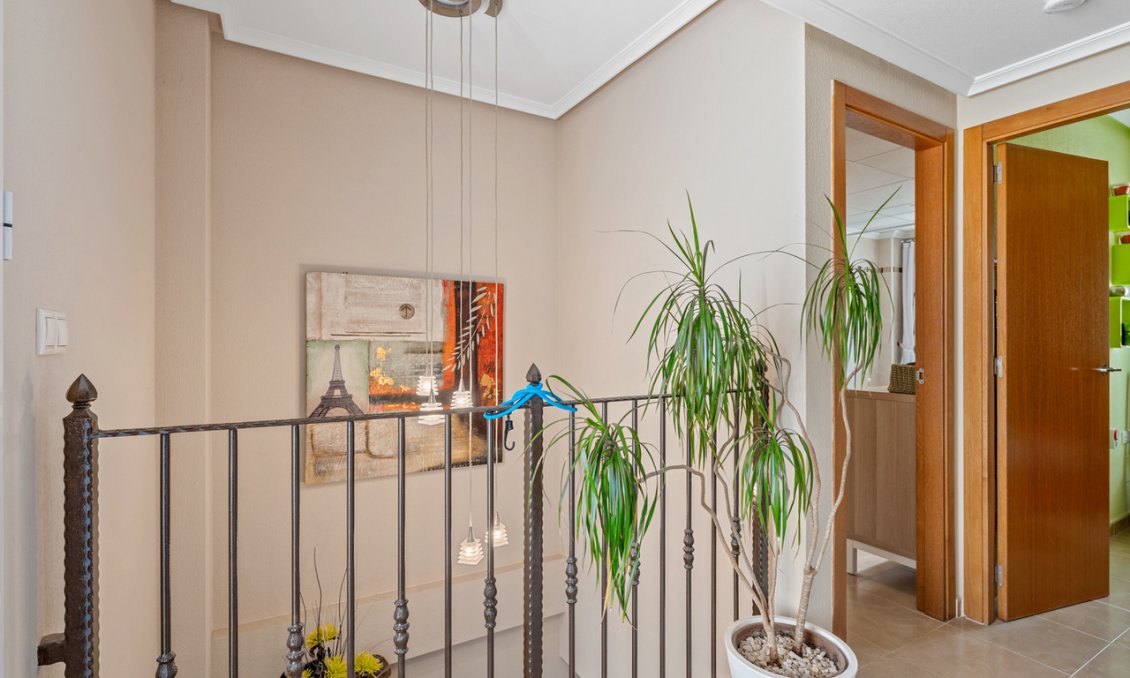 Segunda mano - Adosado -
San Miguel de Salinas - Inland