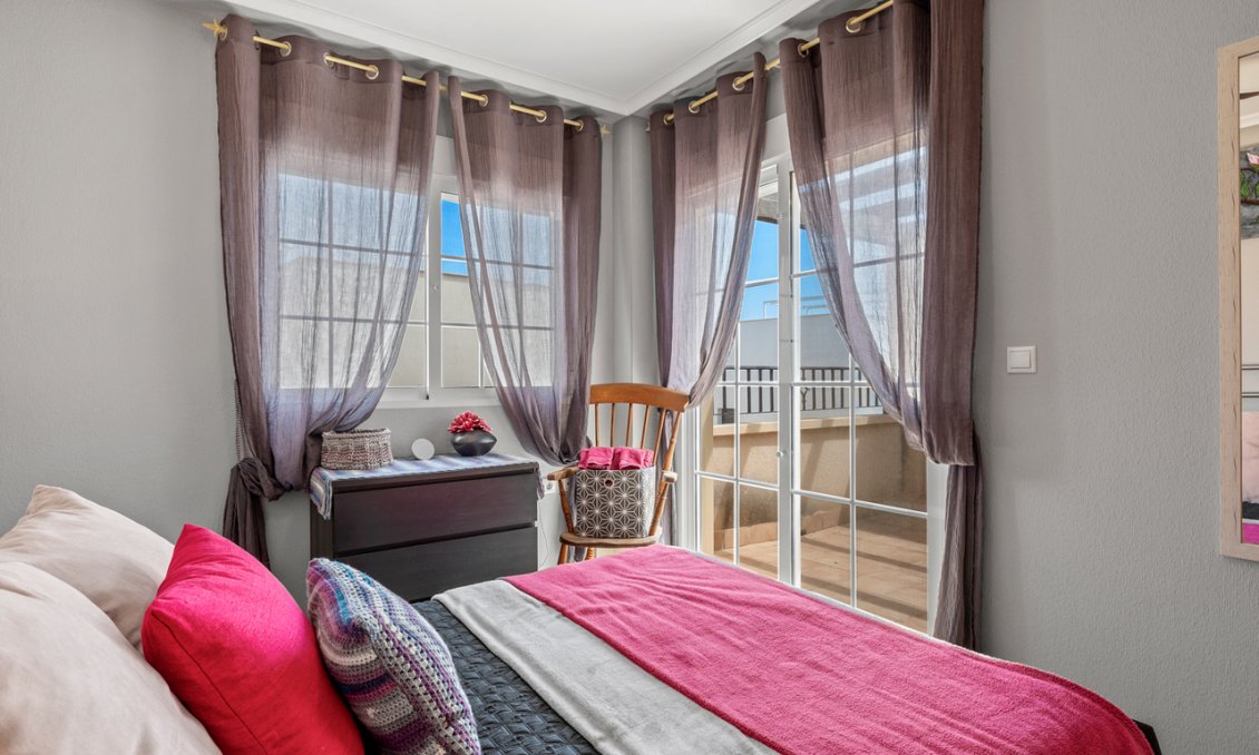 Segunda mano - Adosado -
San Miguel de Salinas - Inland