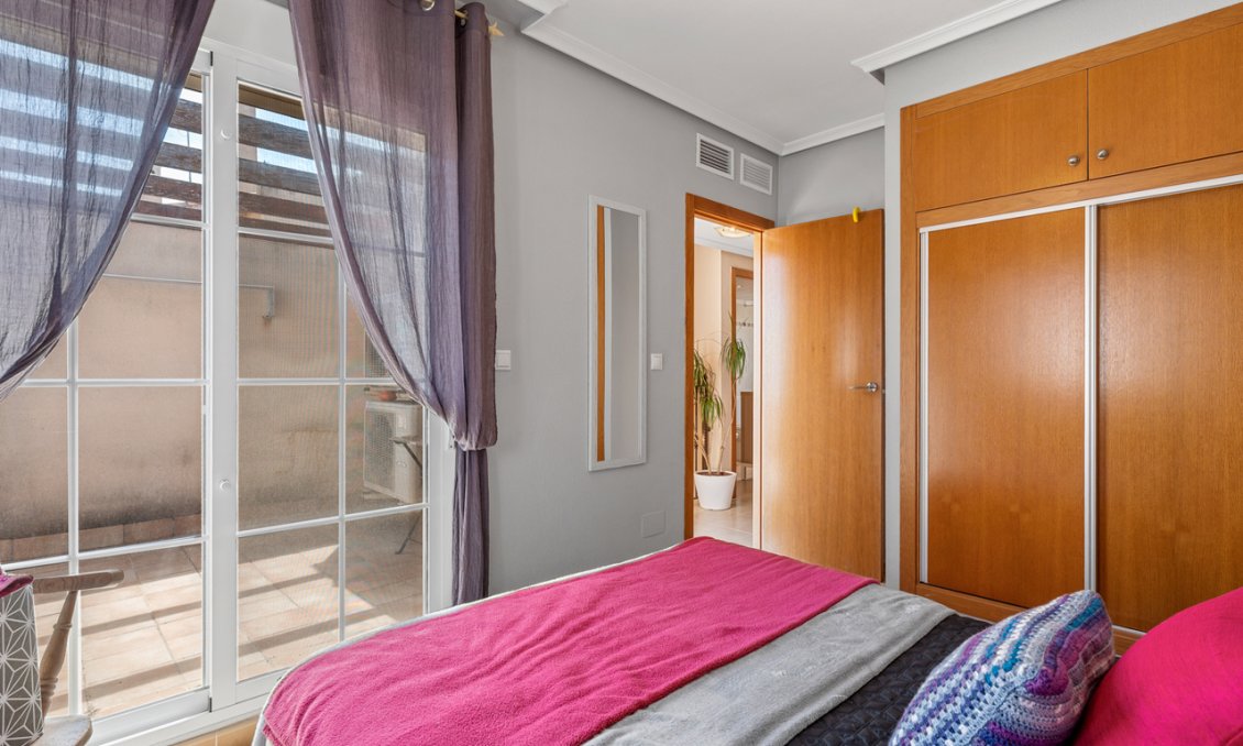 Segunda mano - Adosado -
San Miguel de Salinas - Inland