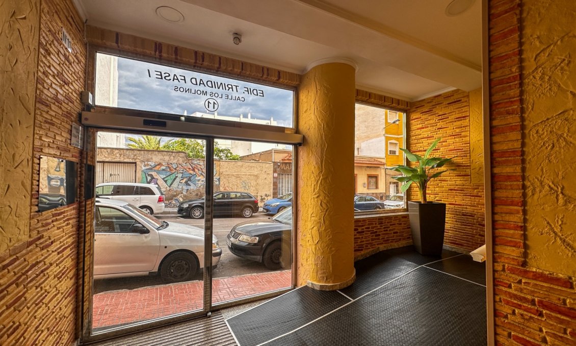 Revente - Appartement -
Torrevieja - Costa Blanca