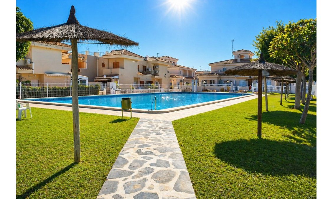 Revente - Appartement -
Orihuela Costa - Costa Blanca