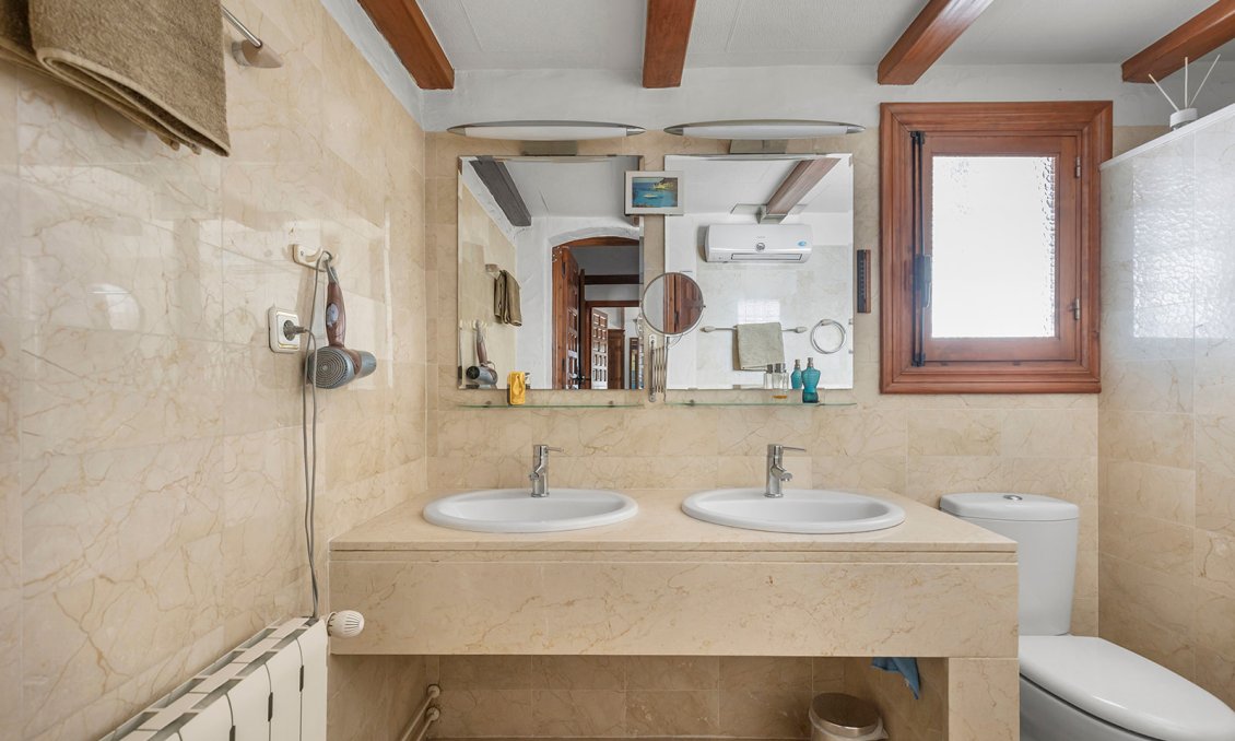 Segunda mano - Villa -
Orihuela - Inland