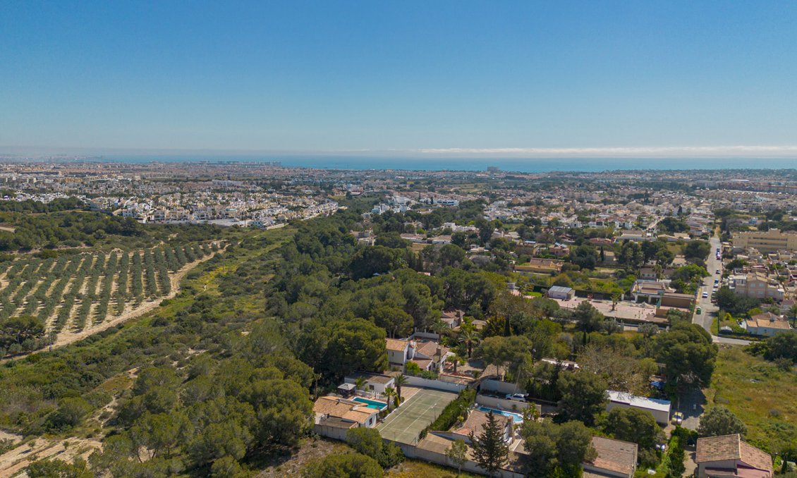 Segunda mano - Villa -
Orihuela - Inland