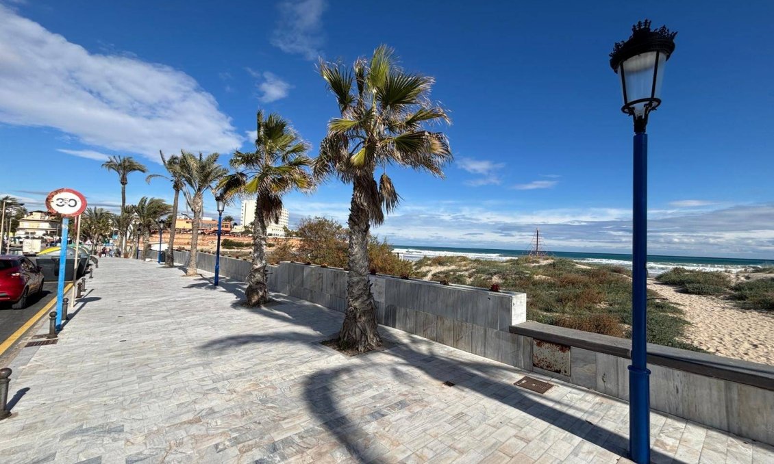 Segunda mano - Apartamento -
Cabo Roig - Costa Blanca