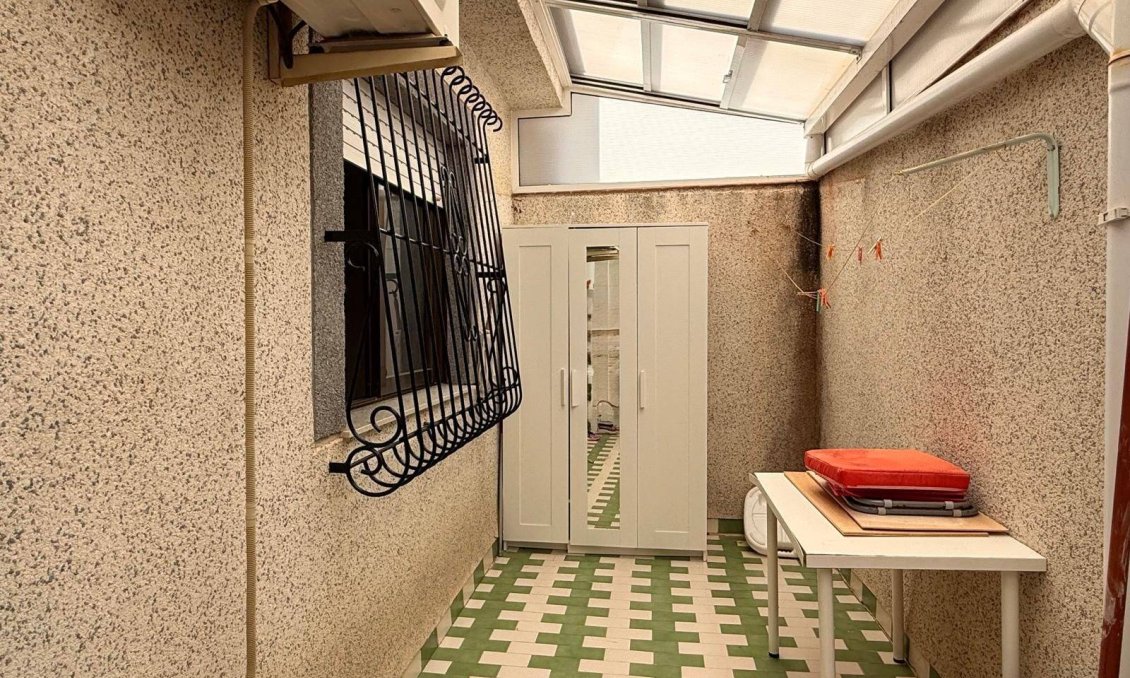 Wiederverkauf - Villa / Doppelhaushälfte -
Los Alcazares - Los Narejos-punta Calera