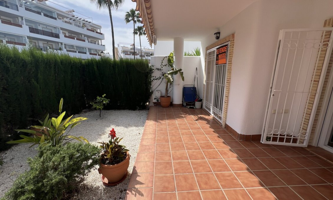Segunda mano - Apartamento -
Orihuela Costa - Villamartín
