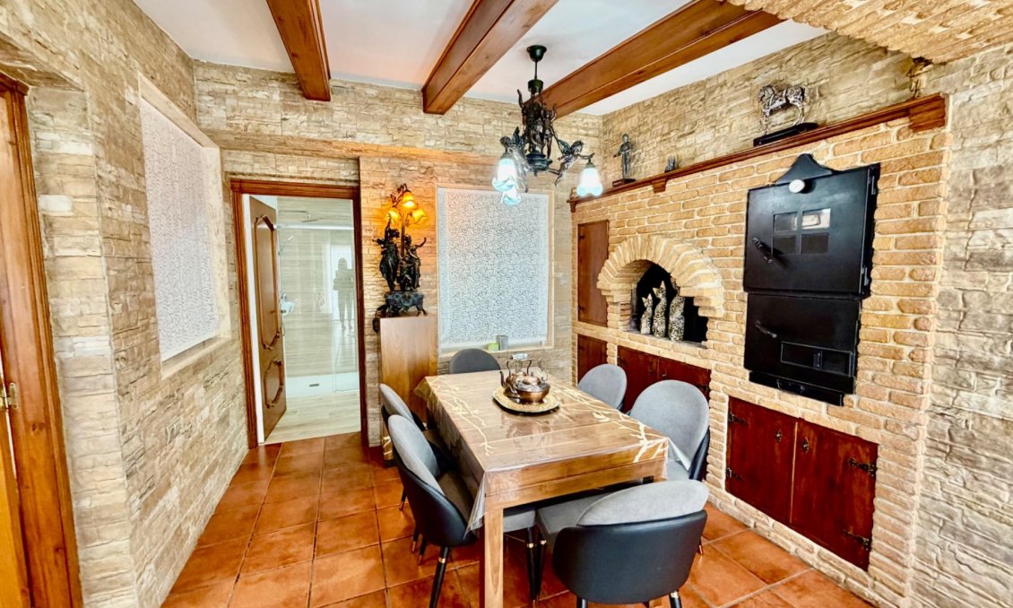 Wiederverkauf - Villa / Doppelhaushälfte -
Orihuela Costa - La Zenia