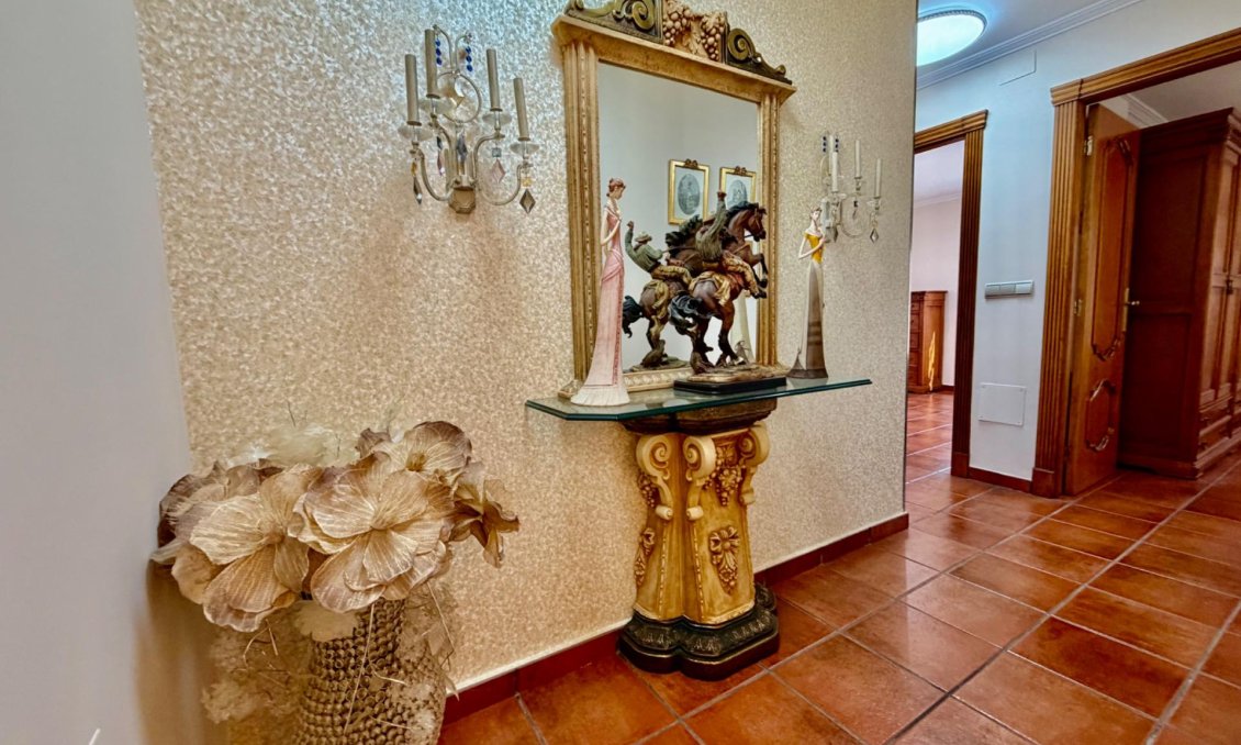 Wiederverkauf - Villa / Doppelhaushälfte -
Orihuela Costa - La Zenia