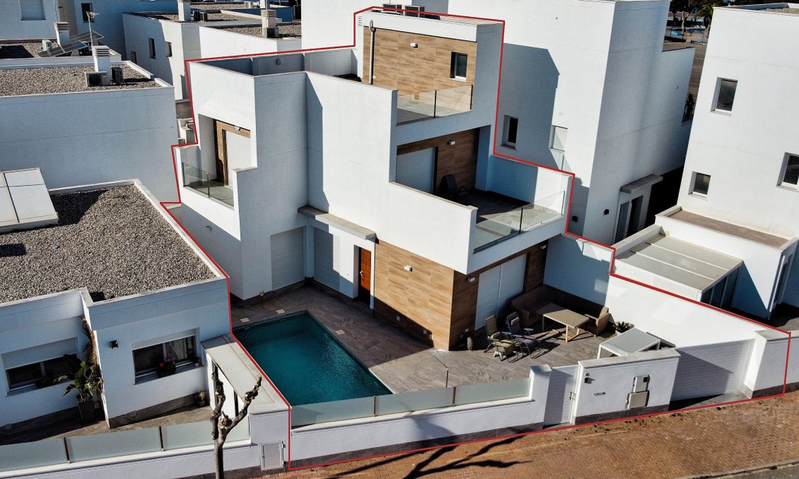 Segunda mano - Villa -
San Pedro del Pinatar - Costa Calida