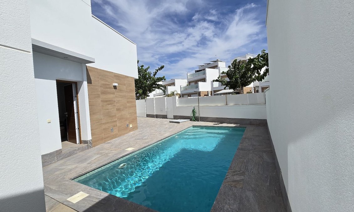 Segunda mano - Villa -
San Pedro del Pinatar - Costa Calida