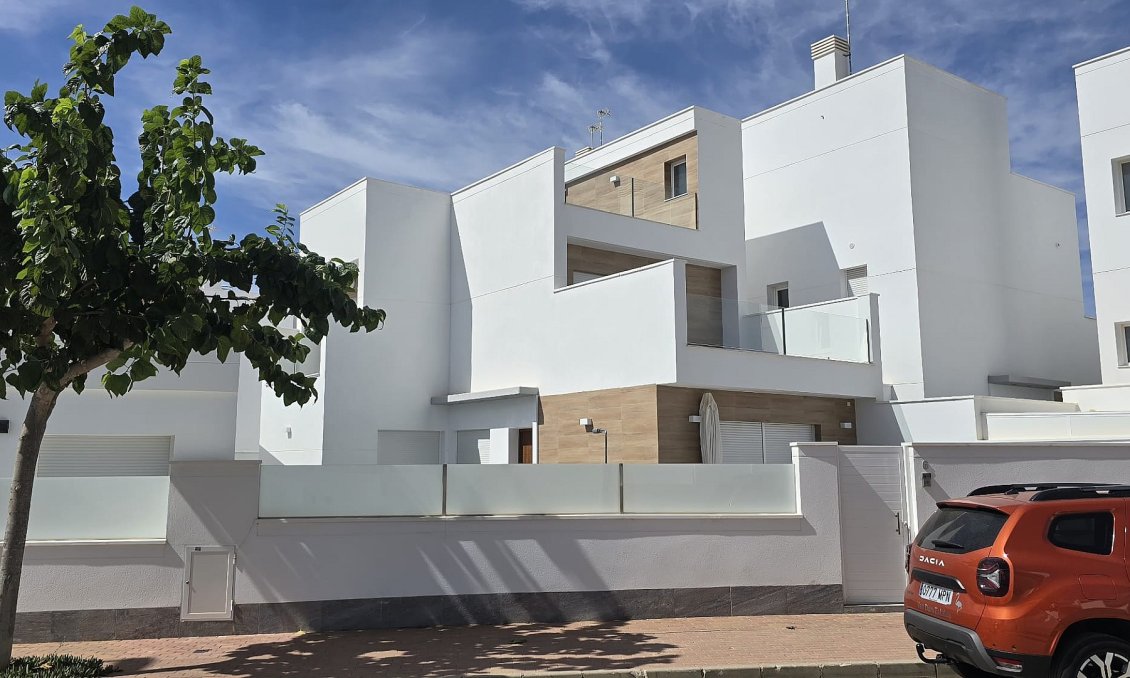Segunda mano - Villa -
San Pedro del Pinatar - Costa Calida