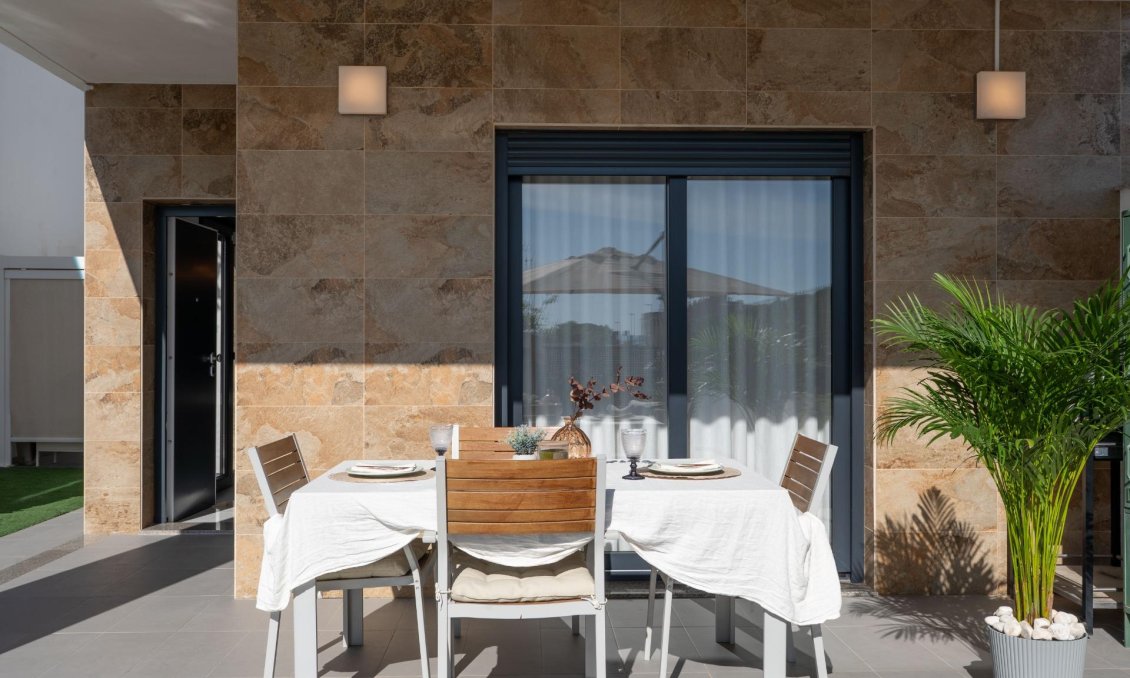 Resale - Villa -
Bigastro - D6