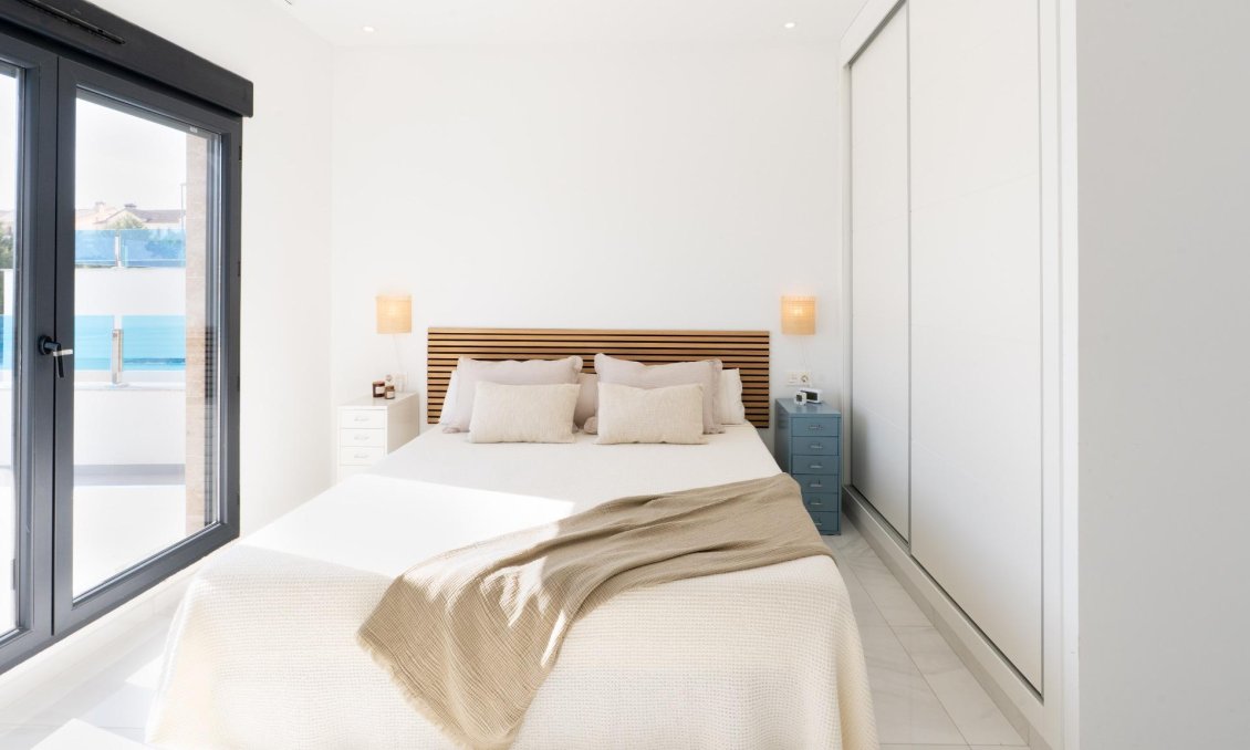 Resale - Villa -
Bigastro - D6