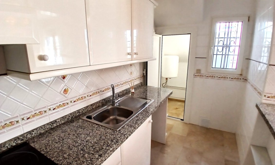 Revânzare - Bungalou -
Villamartin - Costa Blanca