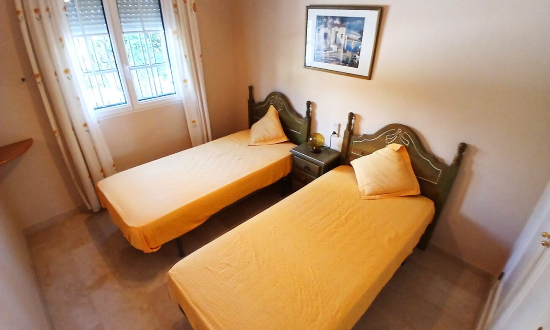 Revânzare - Bungalou -
Villamartin - Costa Blanca