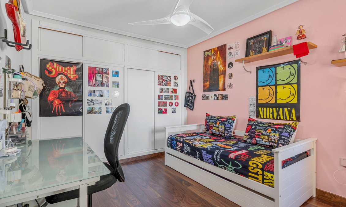 Resale - Villa -
Ciudad De Las Comunicaciones - Costa Blanca