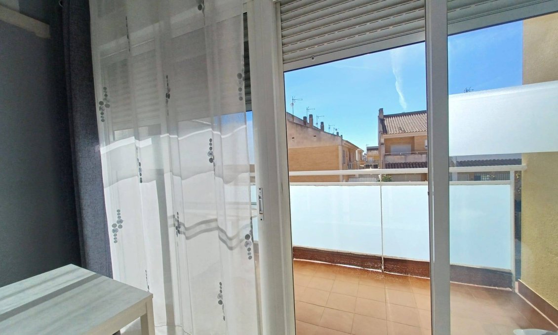 Resale - Apartment -
Los Alcazares - La Minería