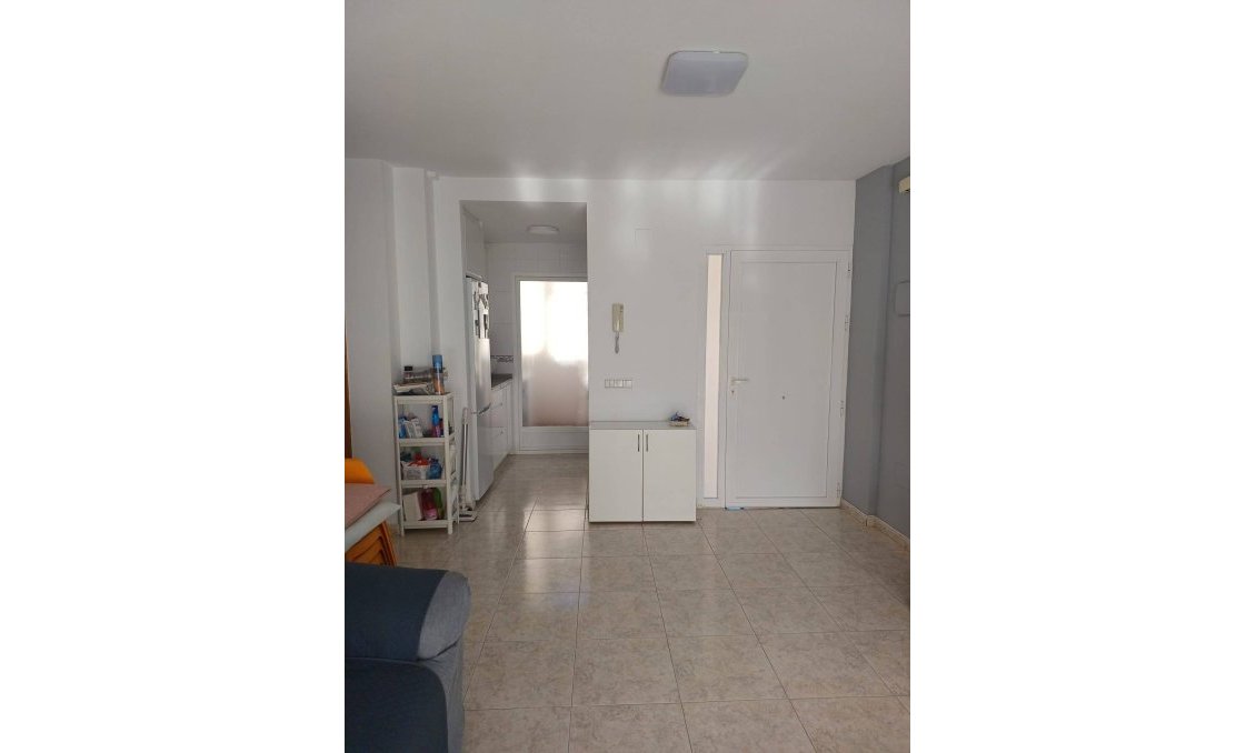 Resale - Apartment -
Los Alcazares - La Minería