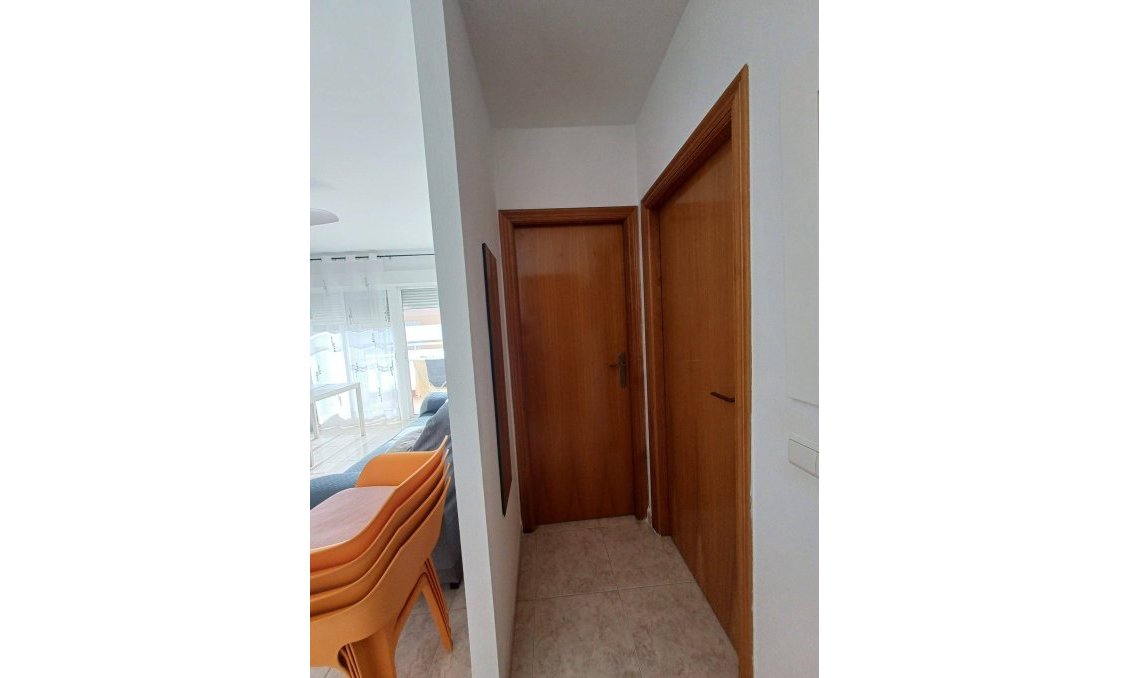 Resale - Apartment -
Los Alcazares - La Minería