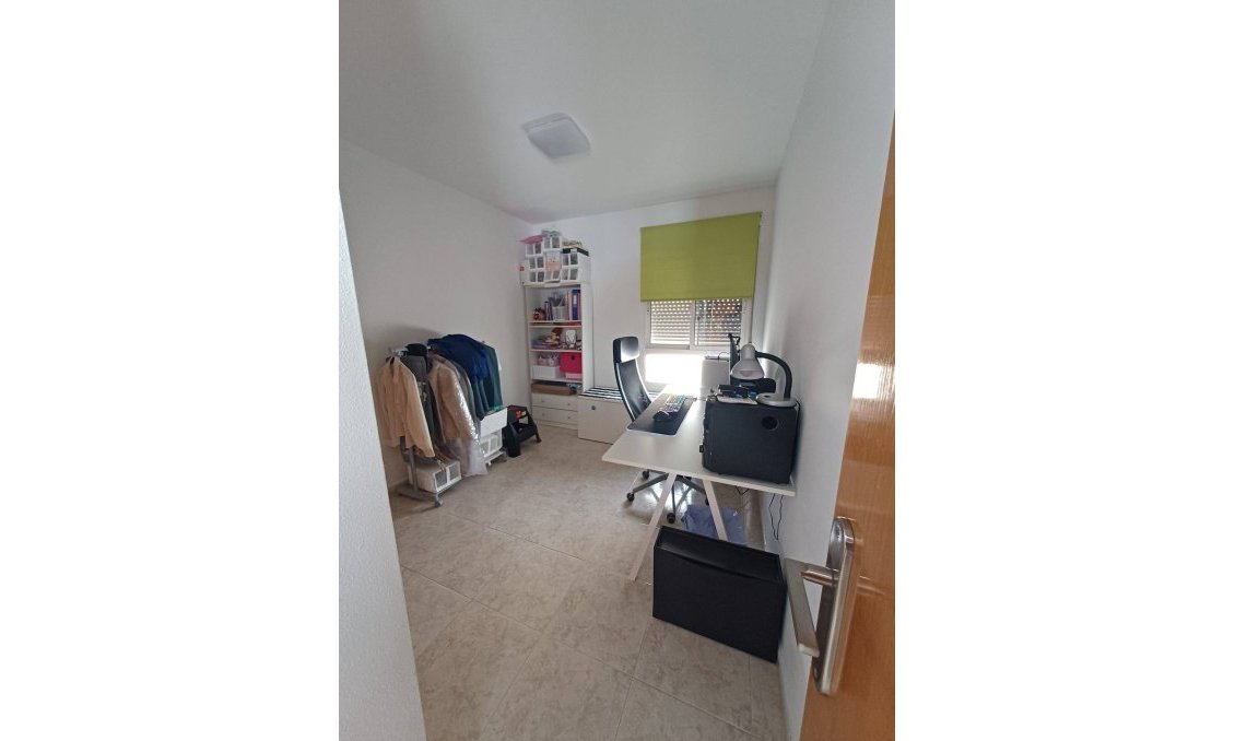Resale - Apartment -
Los Alcazares - La Minería