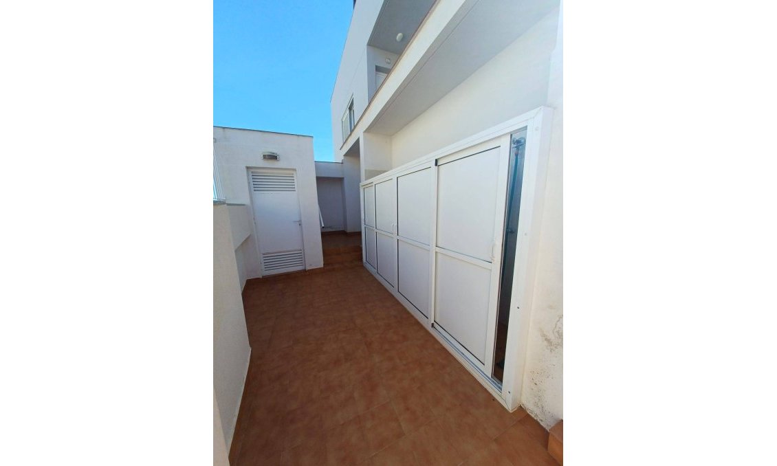 Resale - Apartment -
Los Alcazares - La Minería