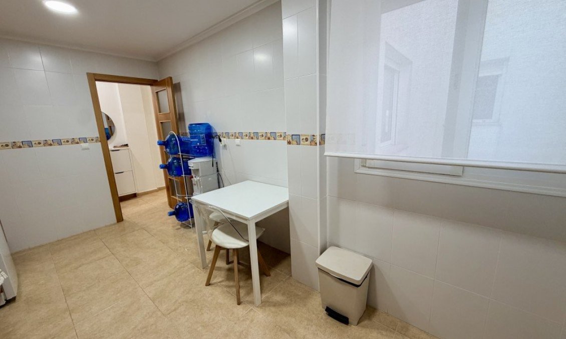 Revente - Appartement -
Dolores - Costa Blanca