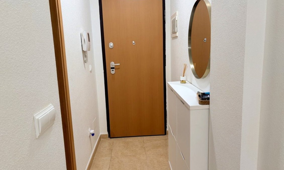 Revente - Appartement -
Dolores - Costa Blanca