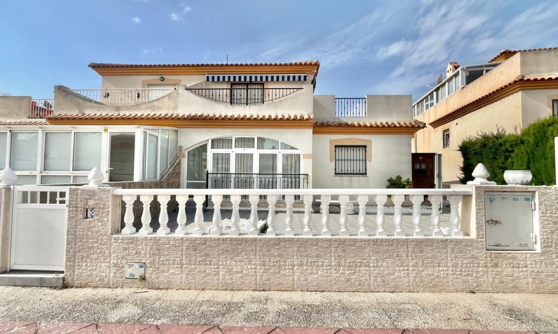 Resale - Townhouse -
Orihuela Costa - Playa Flamenca
