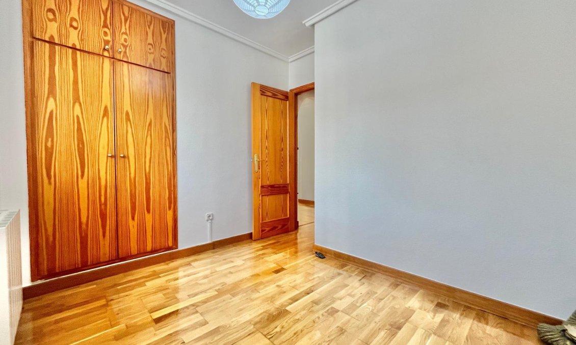 Resale - Townhouse -
Orihuela Costa - Playa Flamenca
