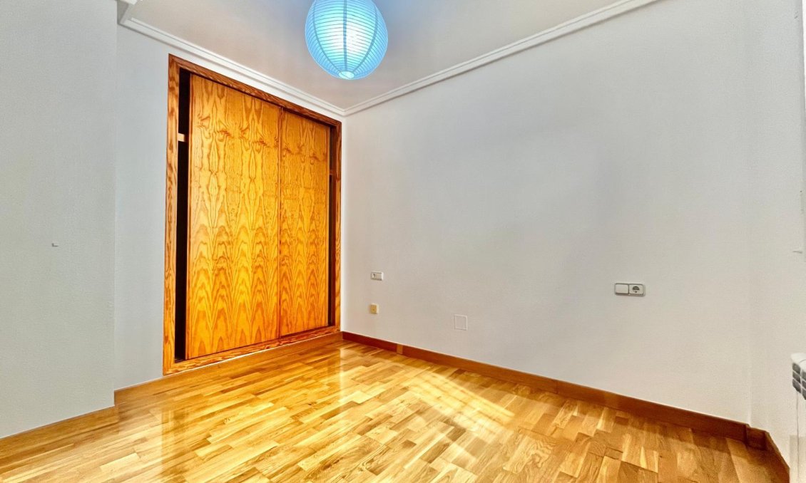 Resale - Townhouse -
Orihuela Costa - Playa Flamenca