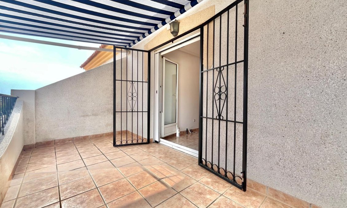 Resale - Townhouse -
Orihuela Costa - Playa Flamenca