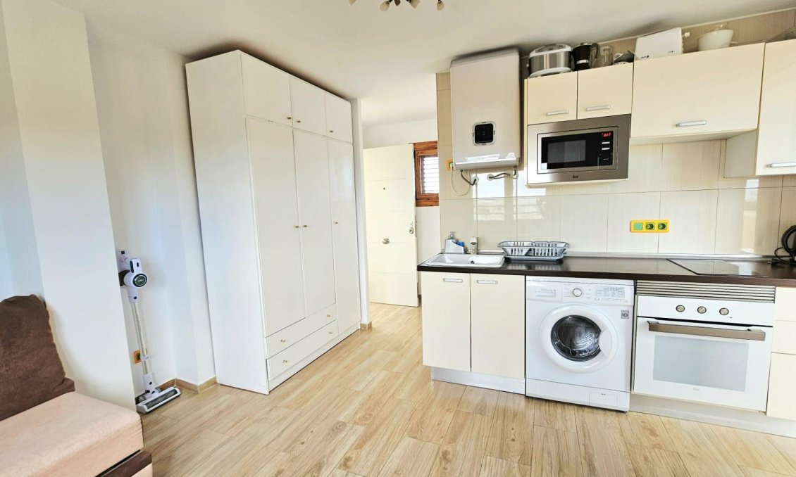 Resale - Apartment -
Torrevieja - Nueva Torrevieja