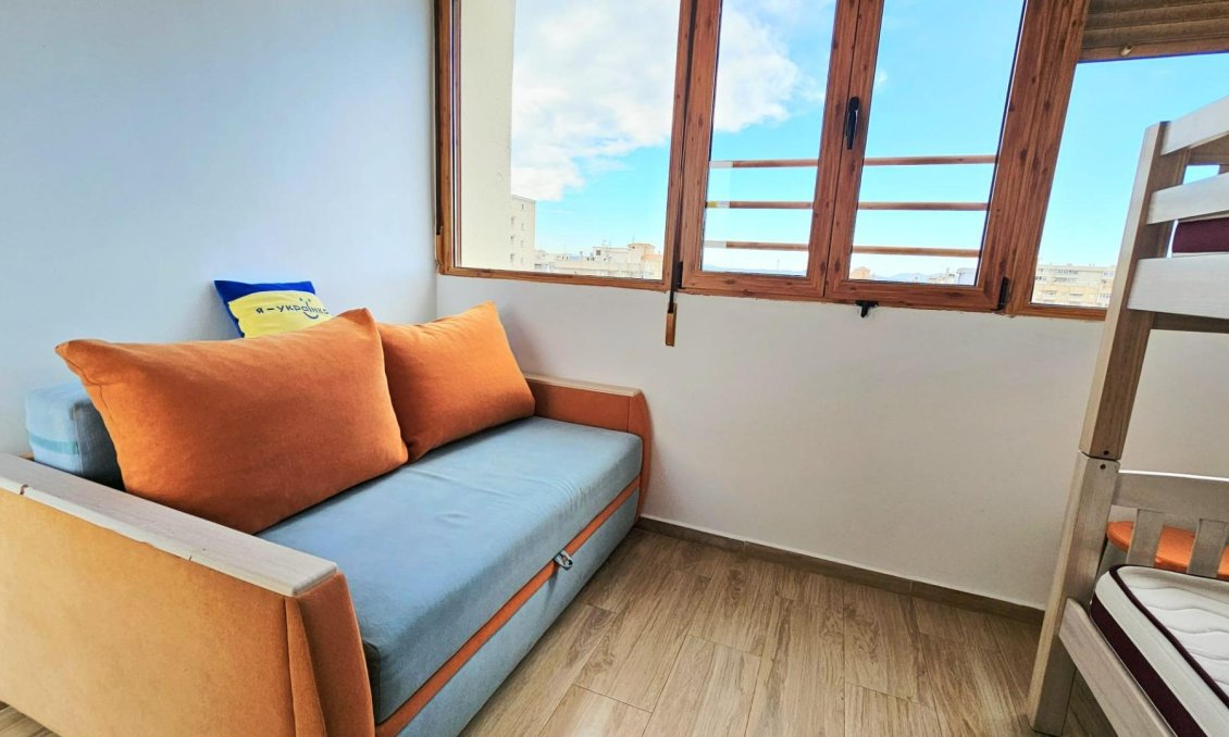 Resale - Apartment -
Torrevieja - Nueva Torrevieja