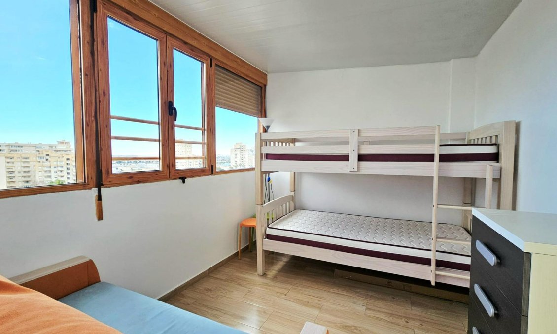 Resale - Apartment -
Torrevieja - Nueva Torrevieja