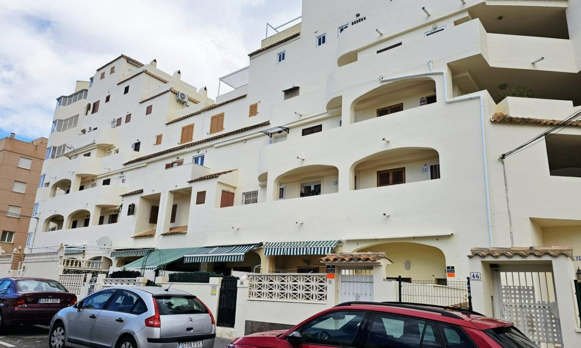 Resale - Apartment -
Torrevieja - Nueva Torrevieja