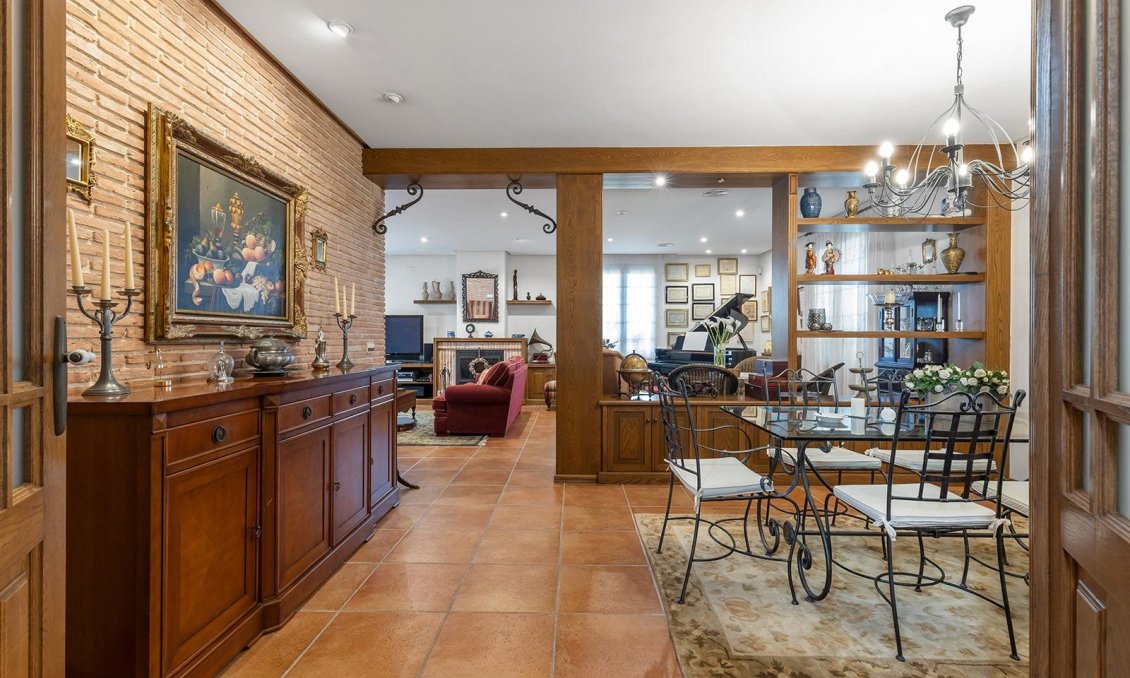 Használt Ingatlanok - Villa -
Torrevieja - La Veleta