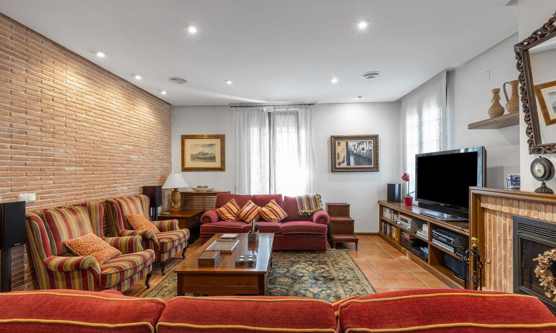Használt Ingatlanok - Villa -
Torrevieja - La Veleta