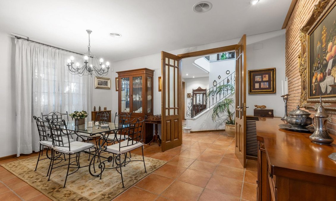Használt Ingatlanok - Villa -
Torrevieja - La Veleta