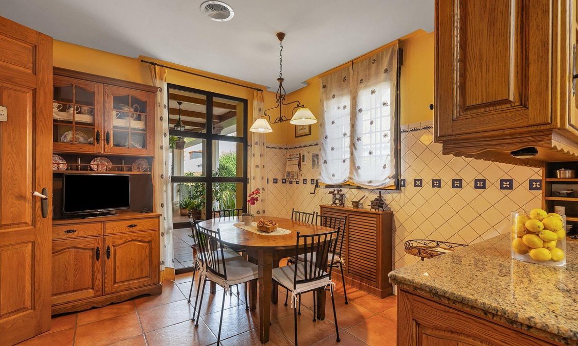 Használt Ingatlanok - Villa -
Torrevieja - La Veleta